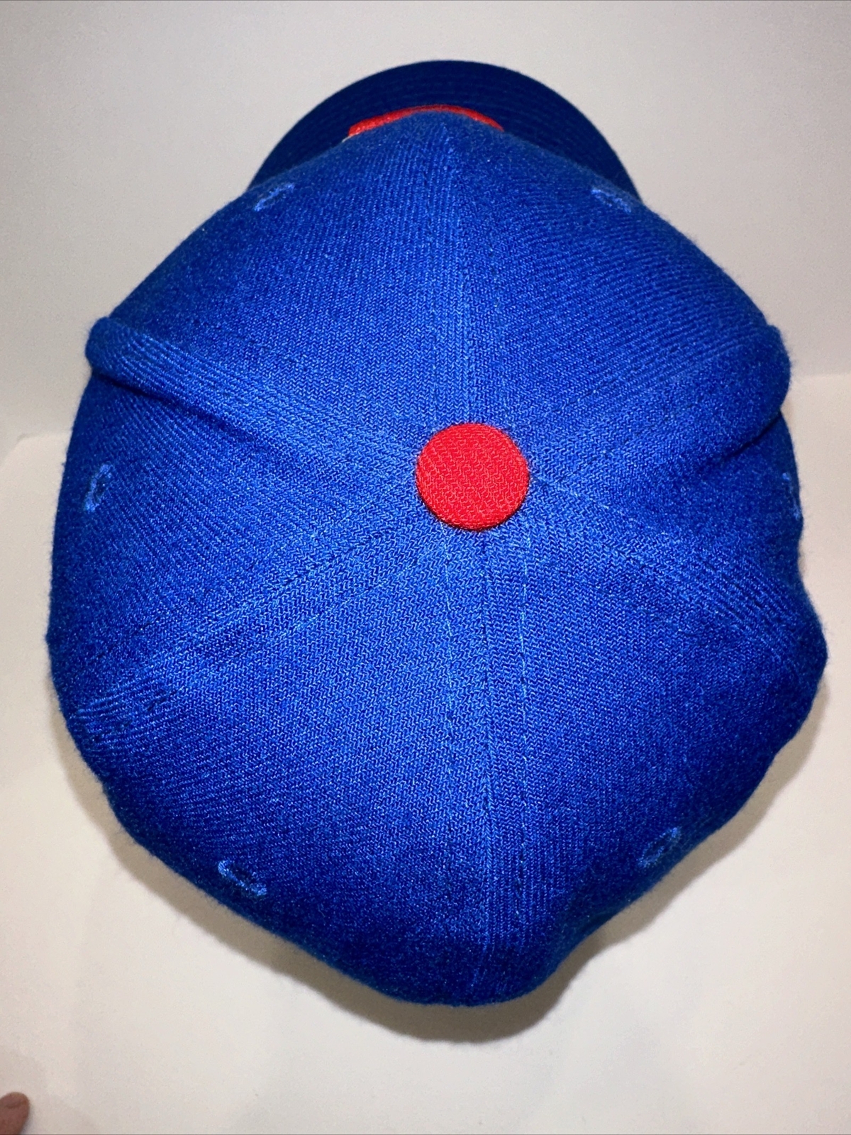 Chicago Cubs Blue Red White C on Front Hat Cap New Era 39Thirty Med Large