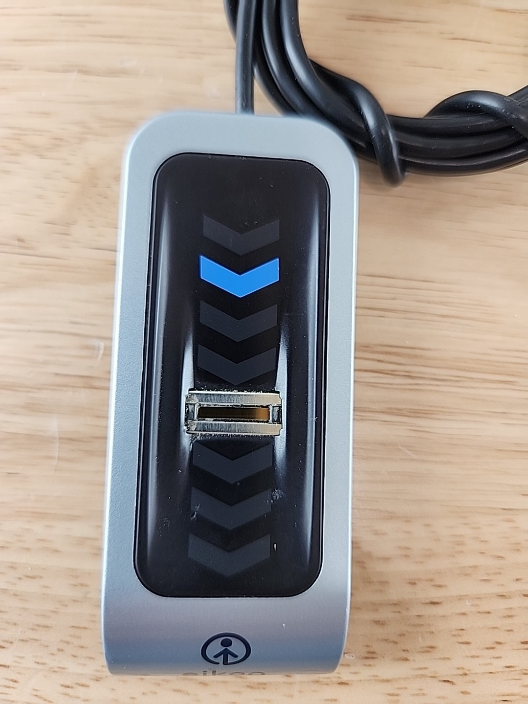 Upek Eikon Tcrd4c USB Fingerprint Reader – Windows Login and Windows10