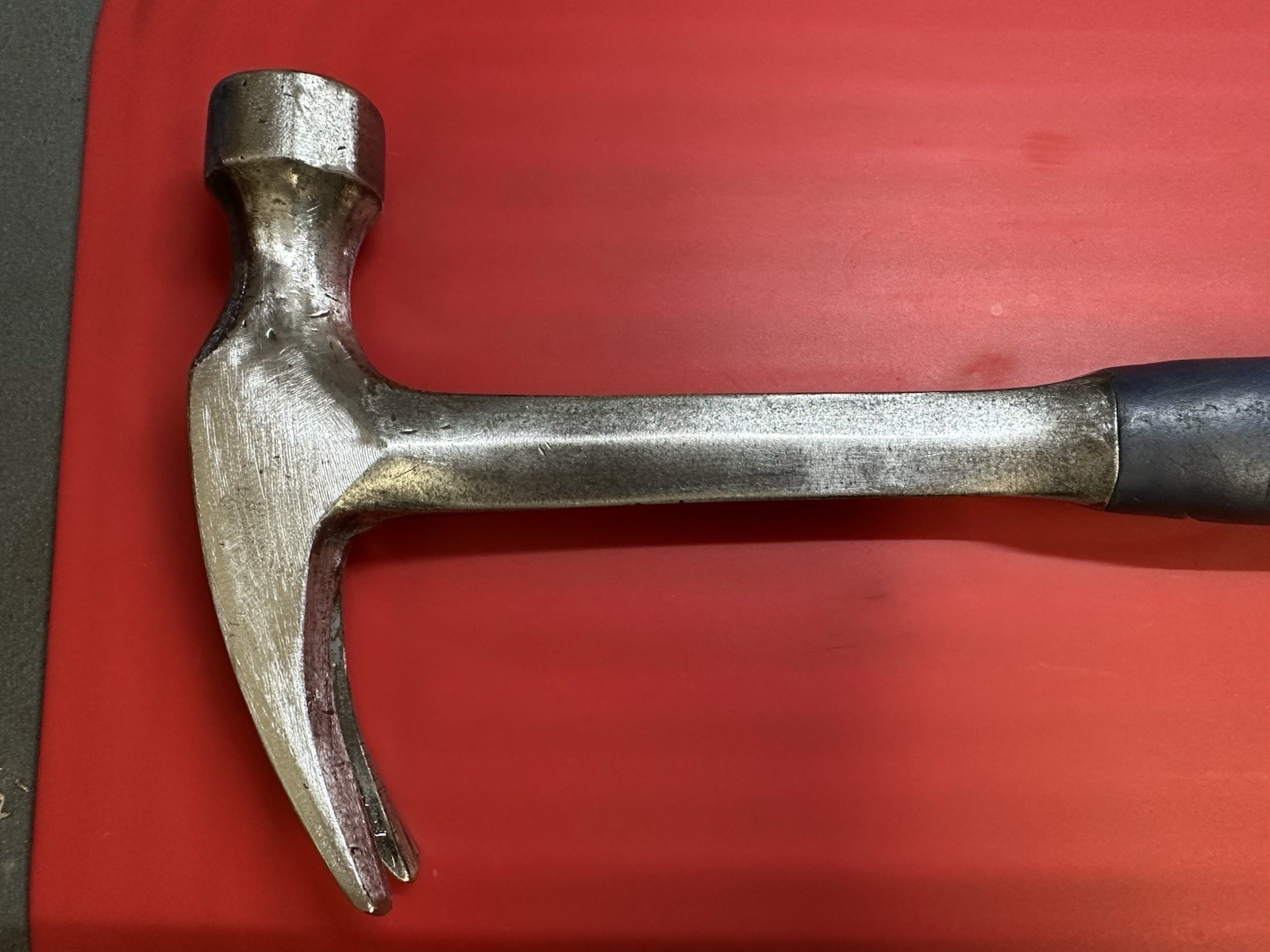 VINTAGE ESTWING STRAIGHT RIP CLAW HAMMER E3-20S 20 oz NYLON HANDLE USA