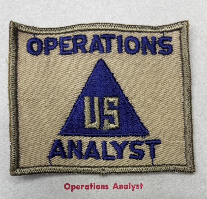 Kay Adams Collection WW 2 US Non Combatant Operations Analyst Patch Inv# KA334