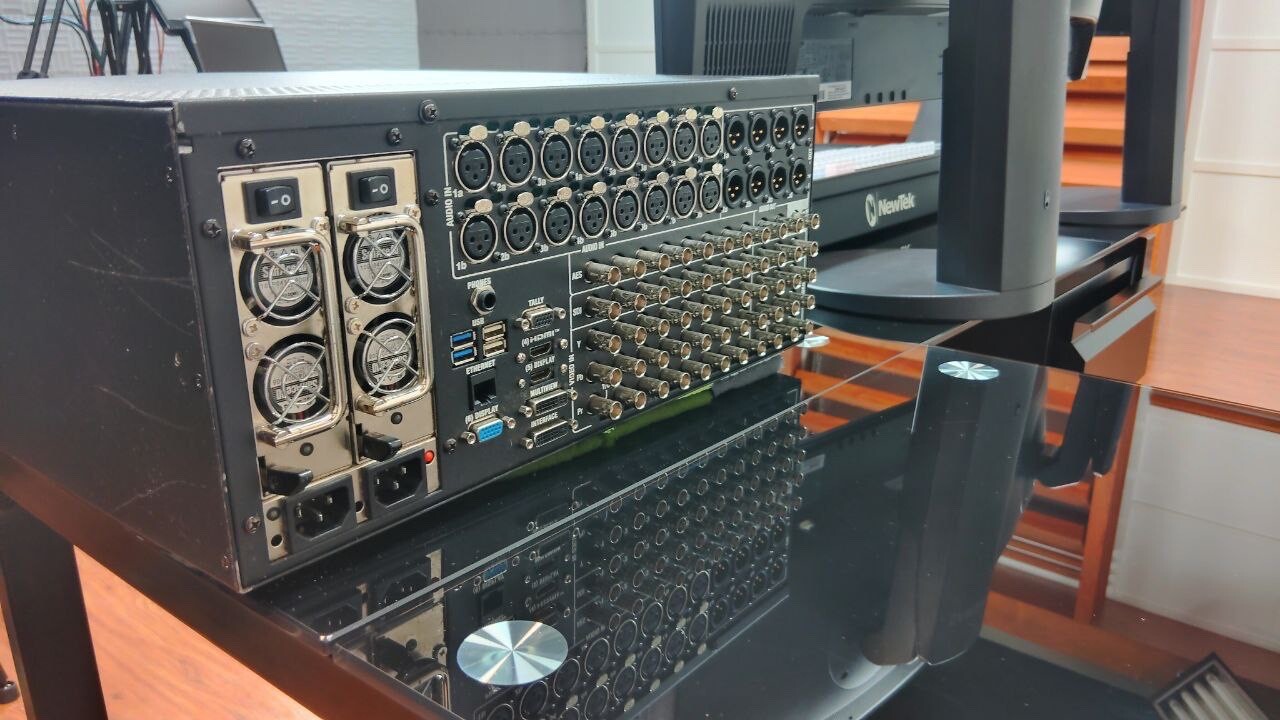 TriCaster TCXD 8000