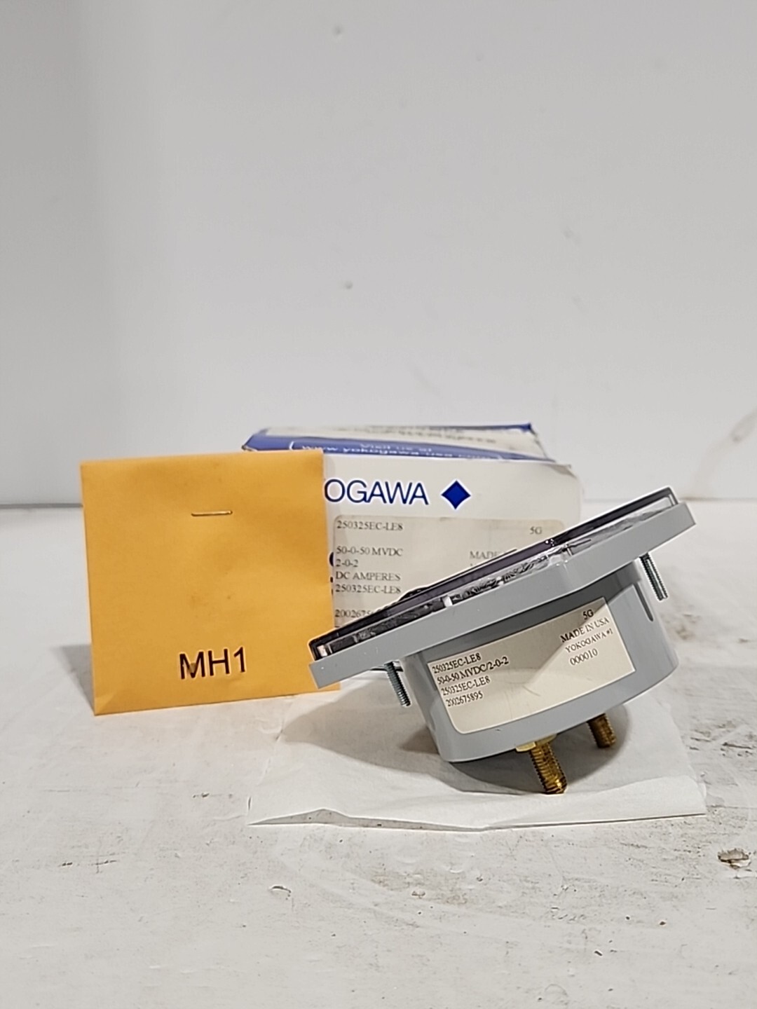 *New* Yokogawa 250325EC-LE8 Panel Meter