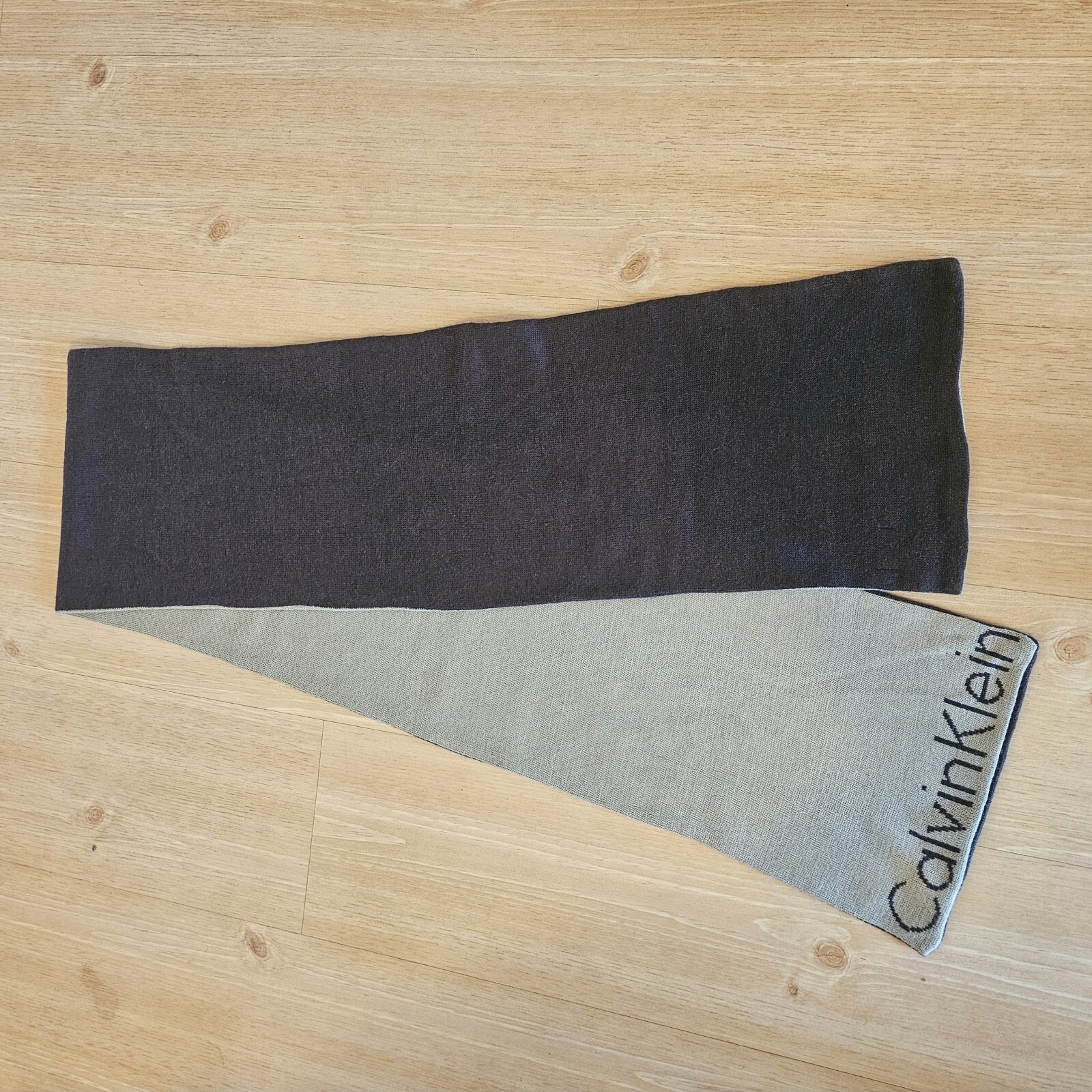 Calvin Klein Brown Beige Reversible Knit Scarf