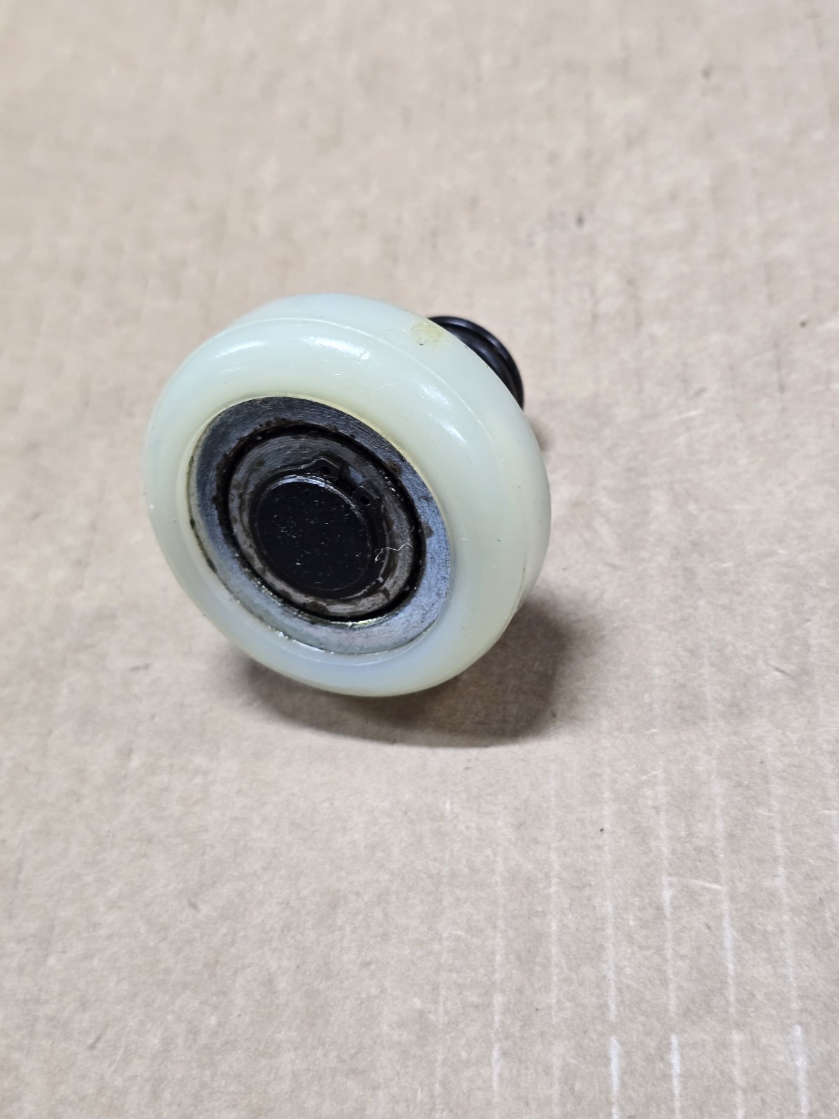 Marcy Fastrac Trolley Wheel Bearing Assembly Replacement - Cable Machine
