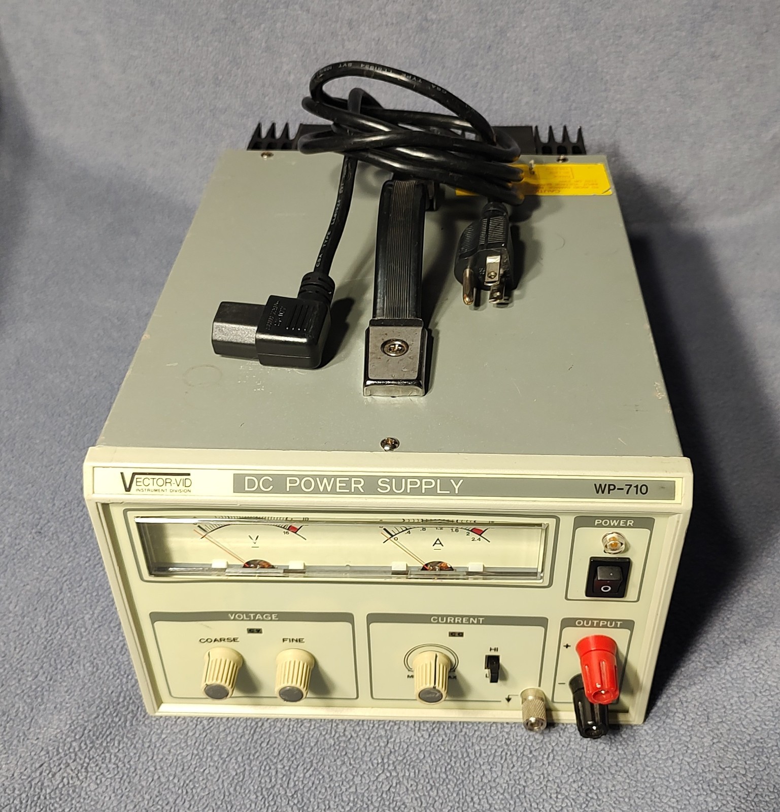 Vector-Vid WP-710 DC Power Supply [0-16V / 0-10A]