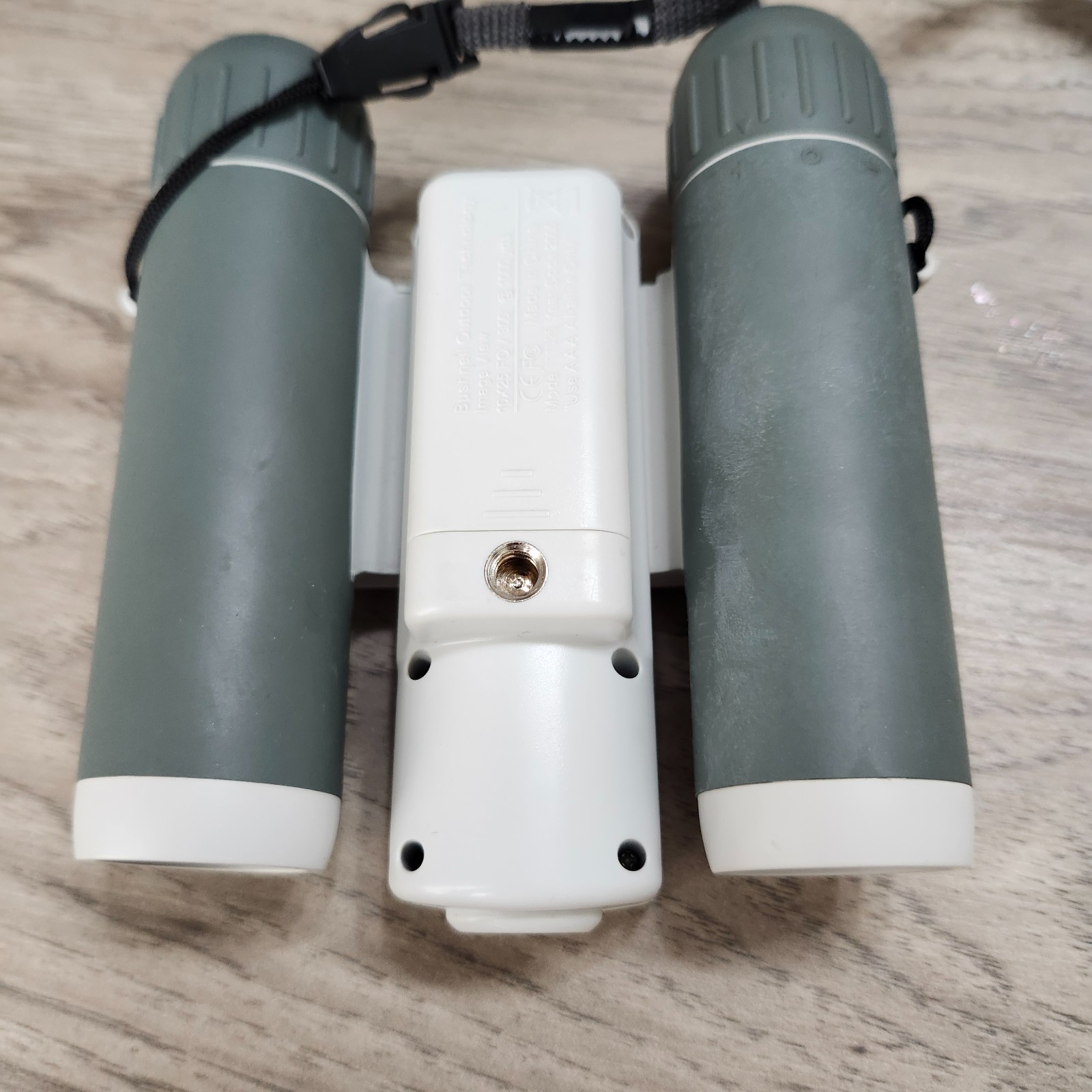 Bushnell ImageView 10x25 Binocular & Digital Camera11-1026 W/Box