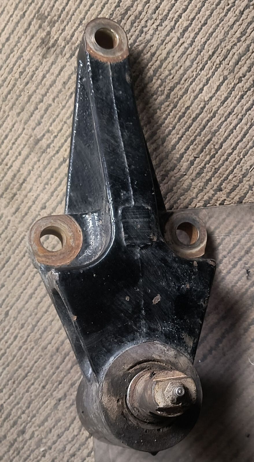 KENWORTH B11-1044 BRACKET ASSY-SHACKLE