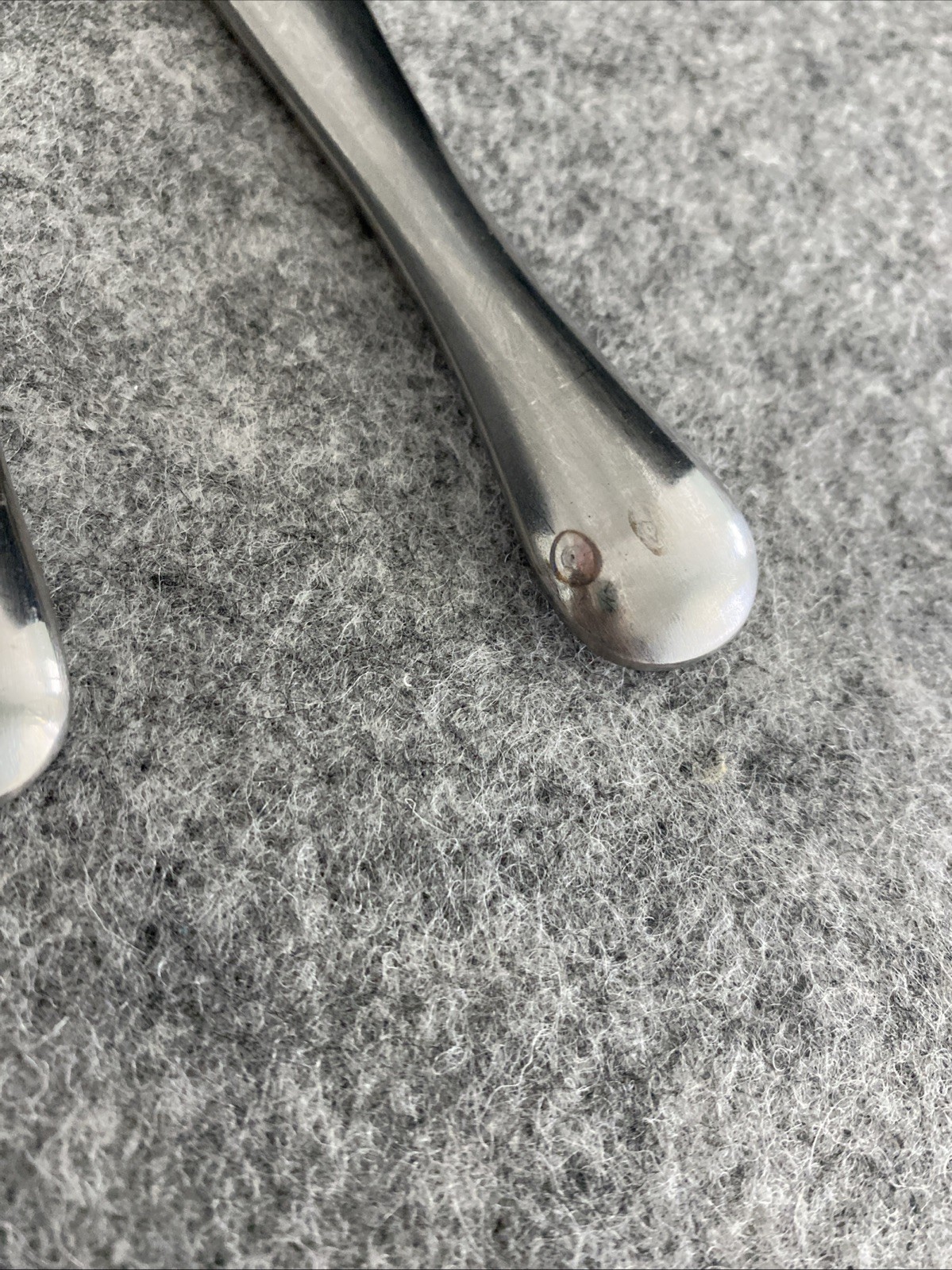 4 Retroneu 18/10 Stainless SILHOUETTE Flatware Modern Solid Knives