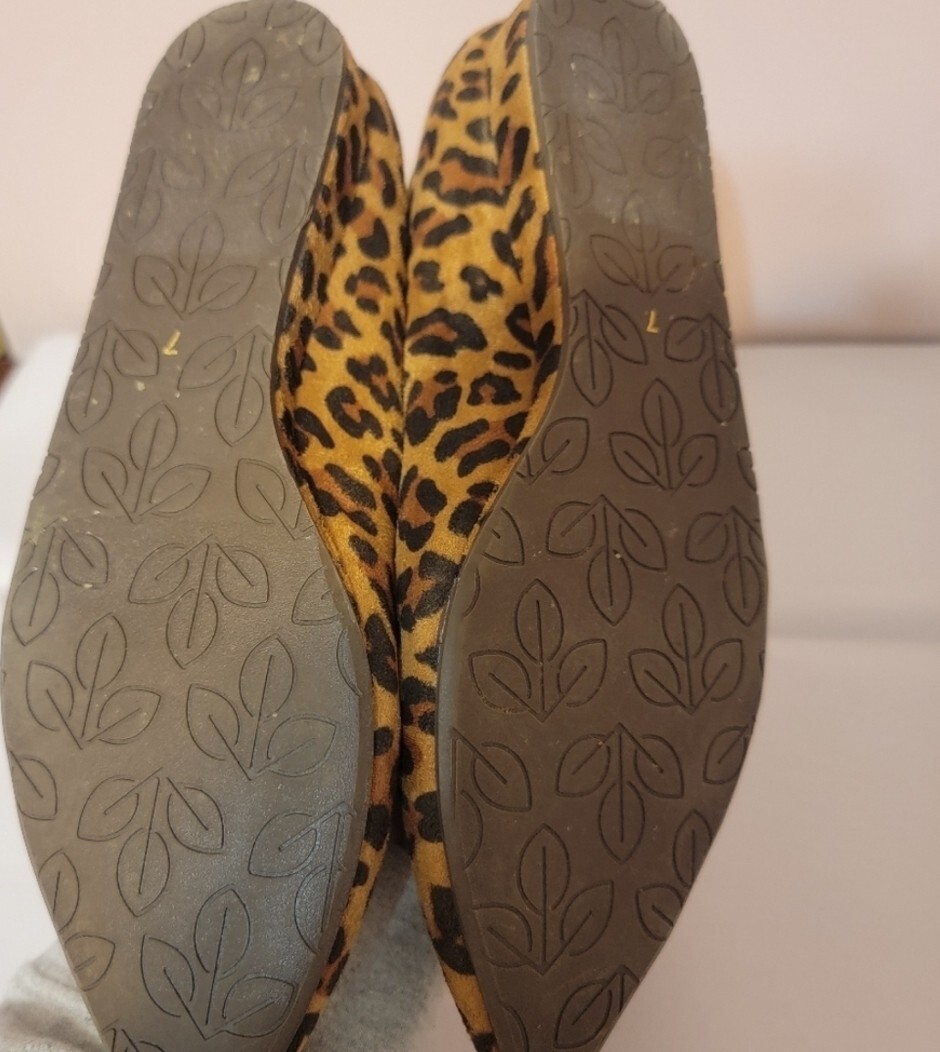 Melrose Ave Los Angeles Leopard Print Flats