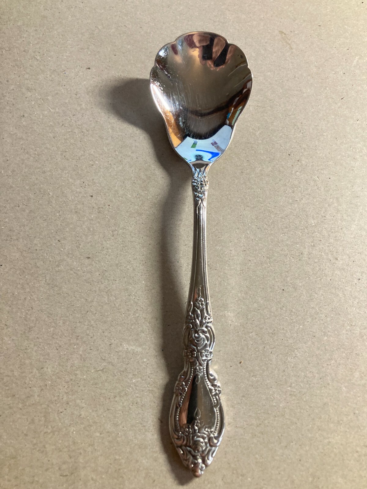 Oneida  WORDSWORTH Stainless (1) Sugar Shell Spoon 6"