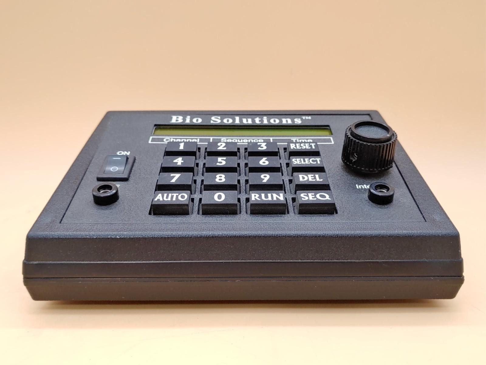 Bio Solutions Model-E Frequency Resonant Machine w/ Power Adapter + Extras