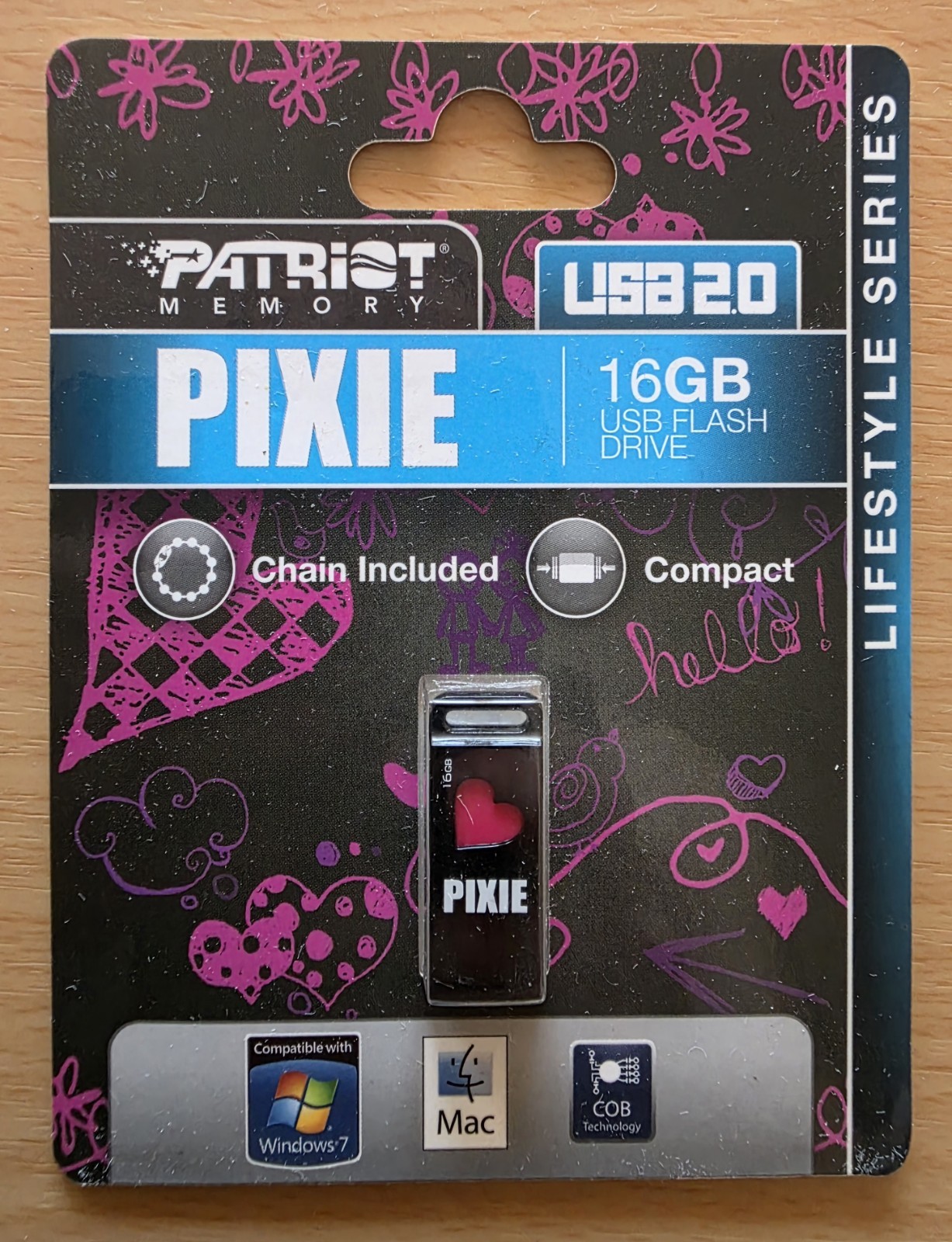NEW Patriot PIXIE 16GB USB 2.0 Flash Drive FDD Chain Included Compact Thumb RARE