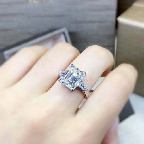 2.5Ct Lab Created VVS1 Diamond Three-Stone Engagement Ring 14K White Gold Finis