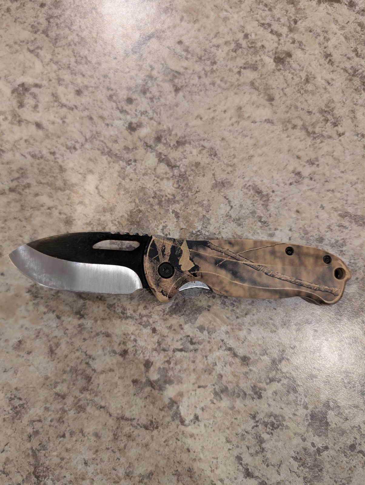 Ozark Trail Mossy Oak 7” CAMO Folding Pocket Clip Knife Stainless Steel Blade