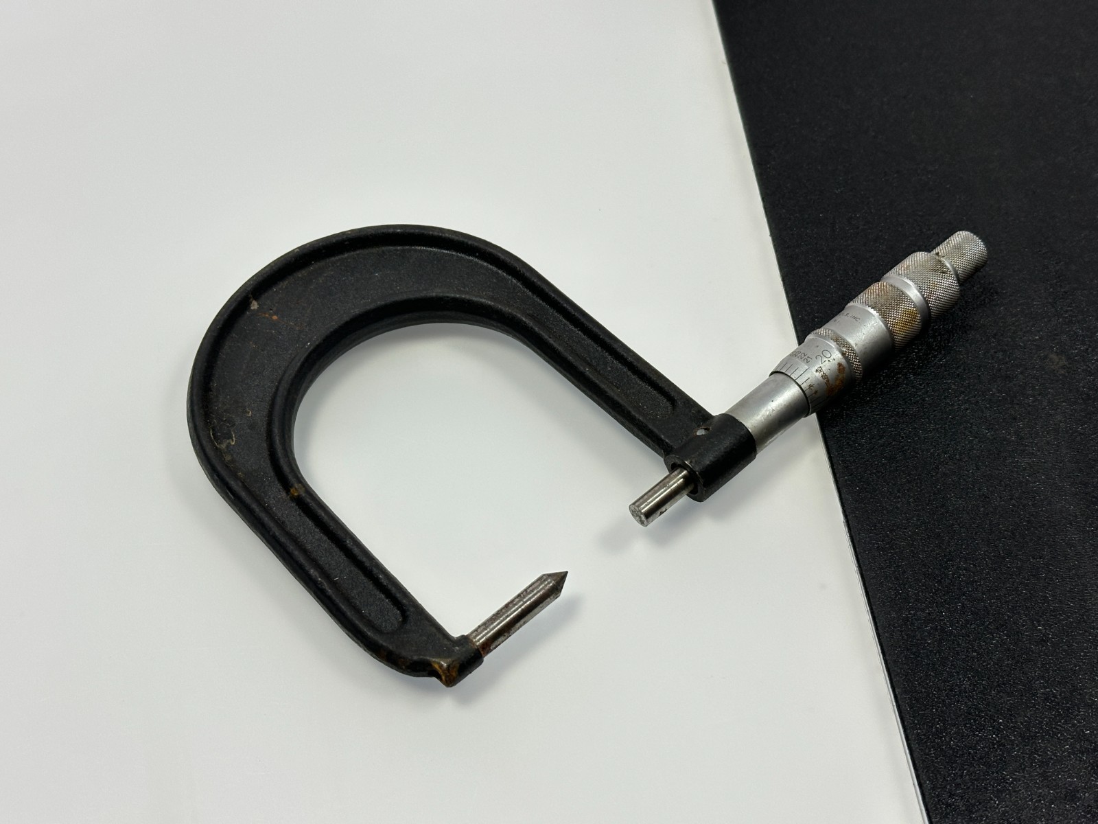 Central Tools USA 6202 .3"-1.3" Pointed Anvil Disc Brake Micrometer