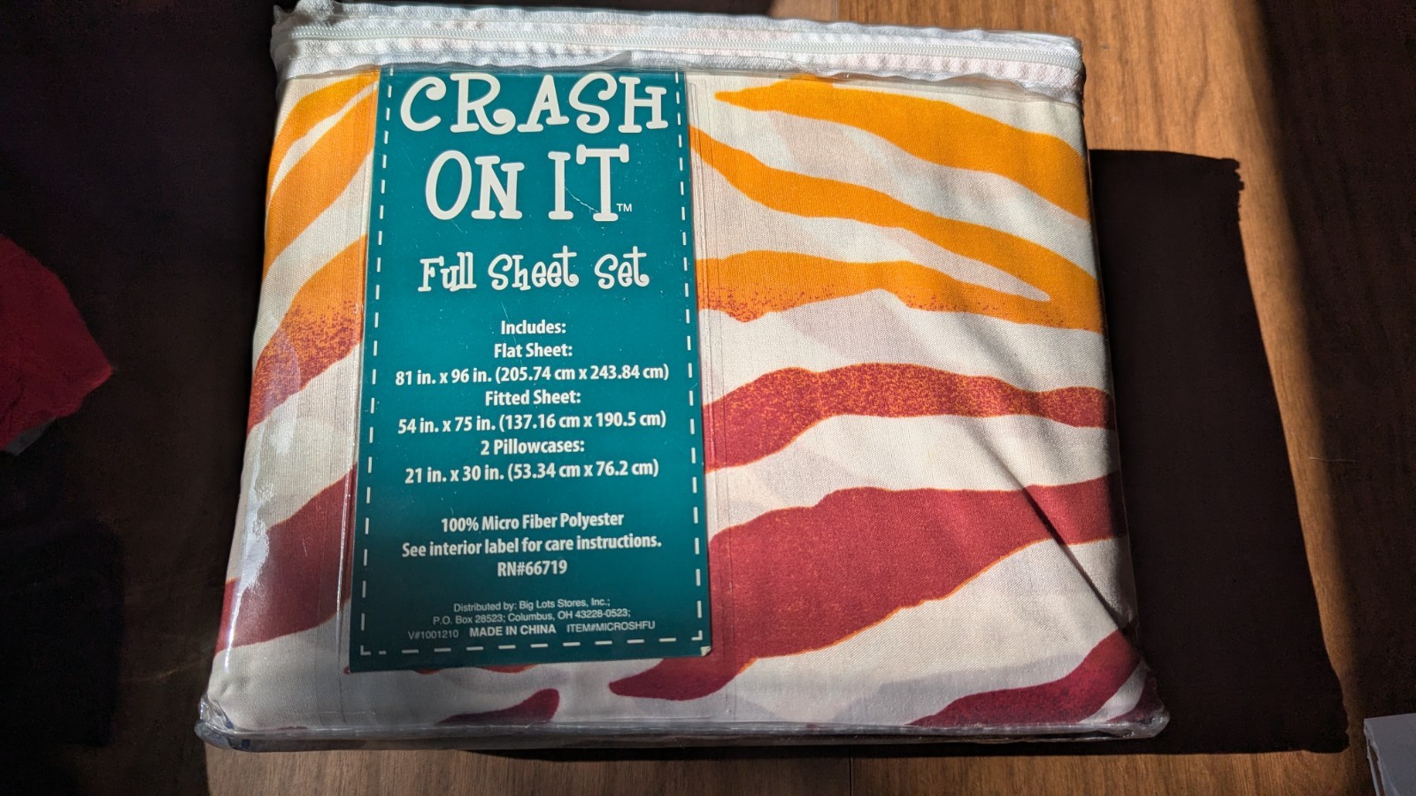 NIP CRASH ON IT Multicolor Full Sheet Set Microfiber/Poly