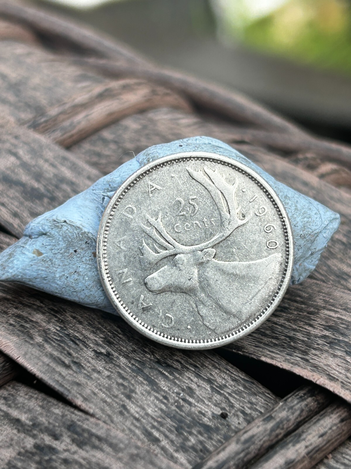 1960 Queen Elizabeth II Canada 25 Cents Silver Coin ref K 91