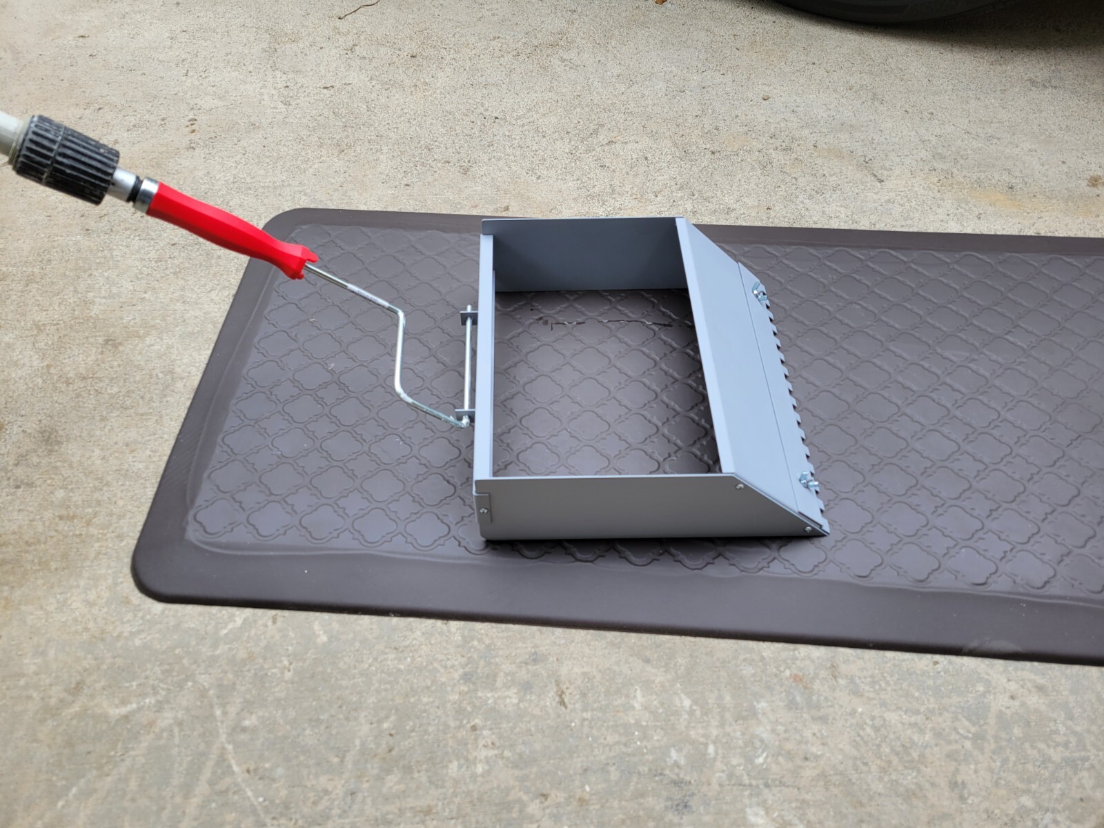 Trowel tile box 9" wide