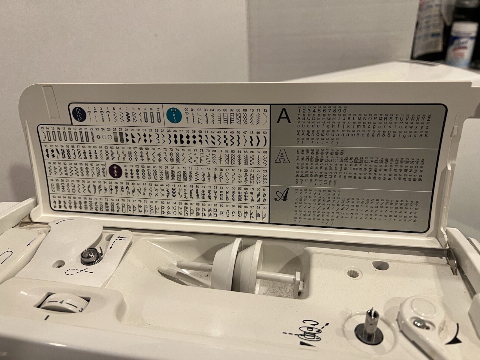 Euro Pro X Sewing Machine 9125 Computerized Embroidery Machines + Case & Extras