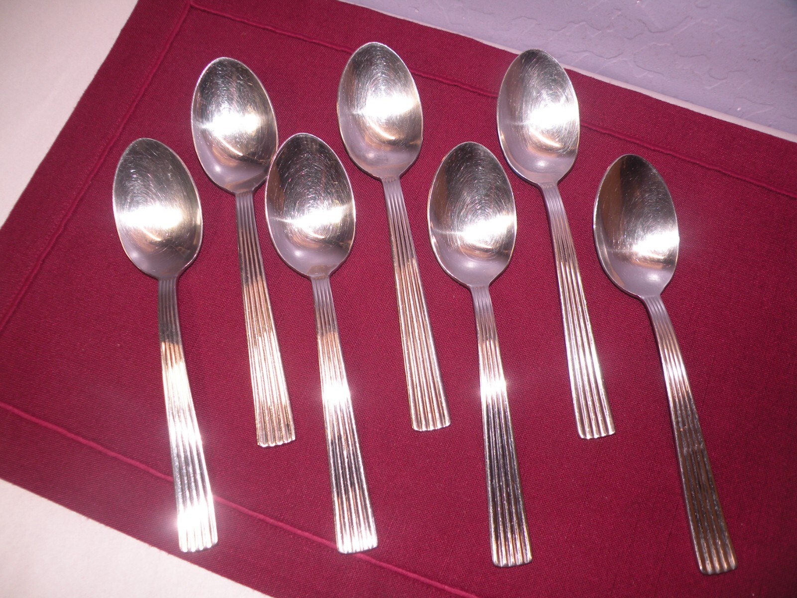 Set Of 7 New Traditions NES2 Stainless Steel Oval Place Soup Spoons 7 3/8 GB1