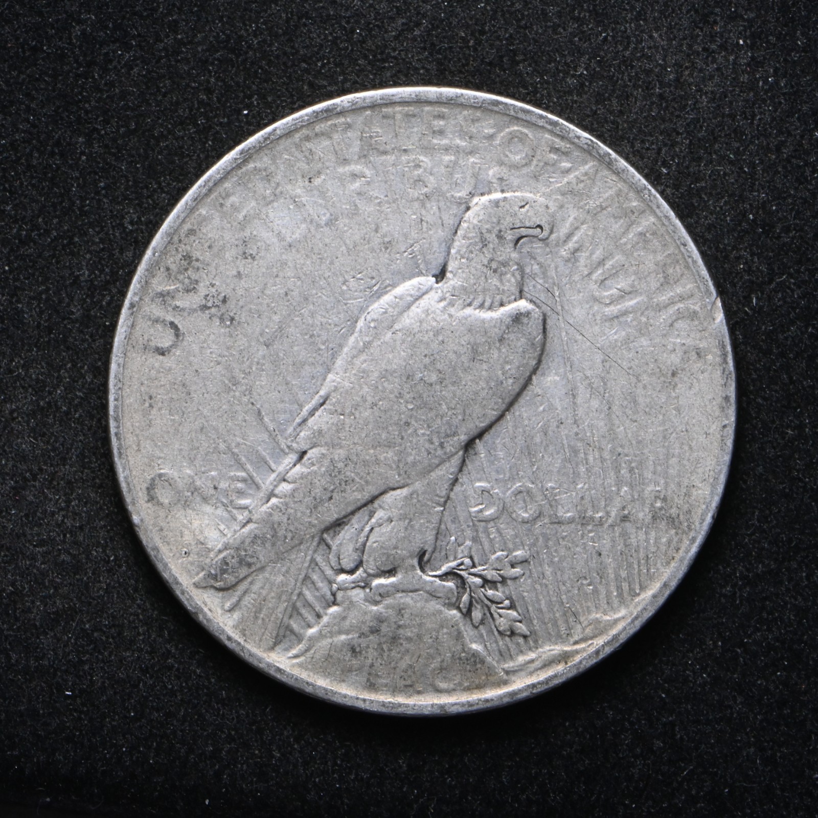 1927-D Peace Silver Dollar (cn16871)