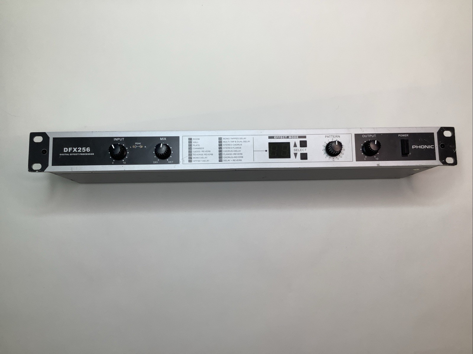 Phonic DFX-256 Rack Mount Digital Effects Processor w/ Power Supply Tested Works