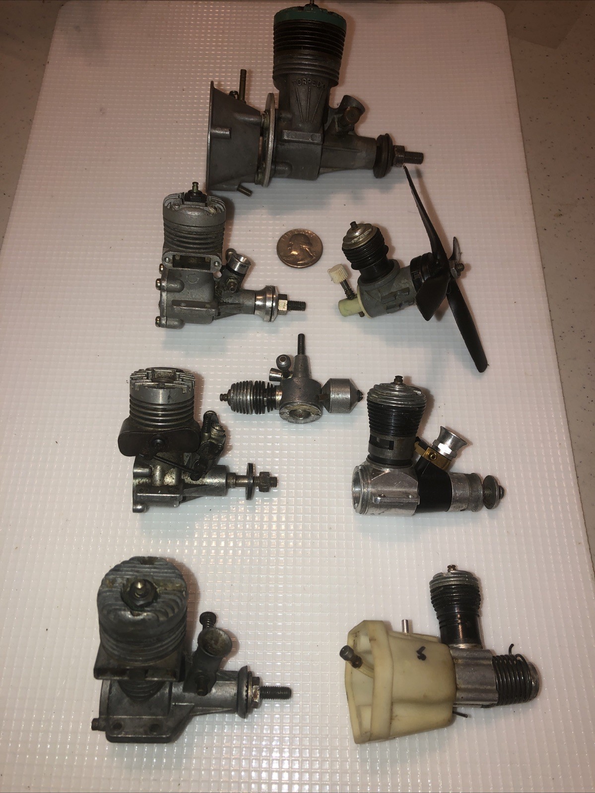 Vintage Lot of 8 R/C Airplane Engines (Ueda Fox Torpedo Cox OS Max) Nice Clean