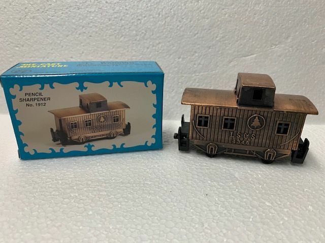 CABOOSE BRONZE DIE CAST METAL COLLECTIBLE PENCIL SHARPENER NEW / BOX