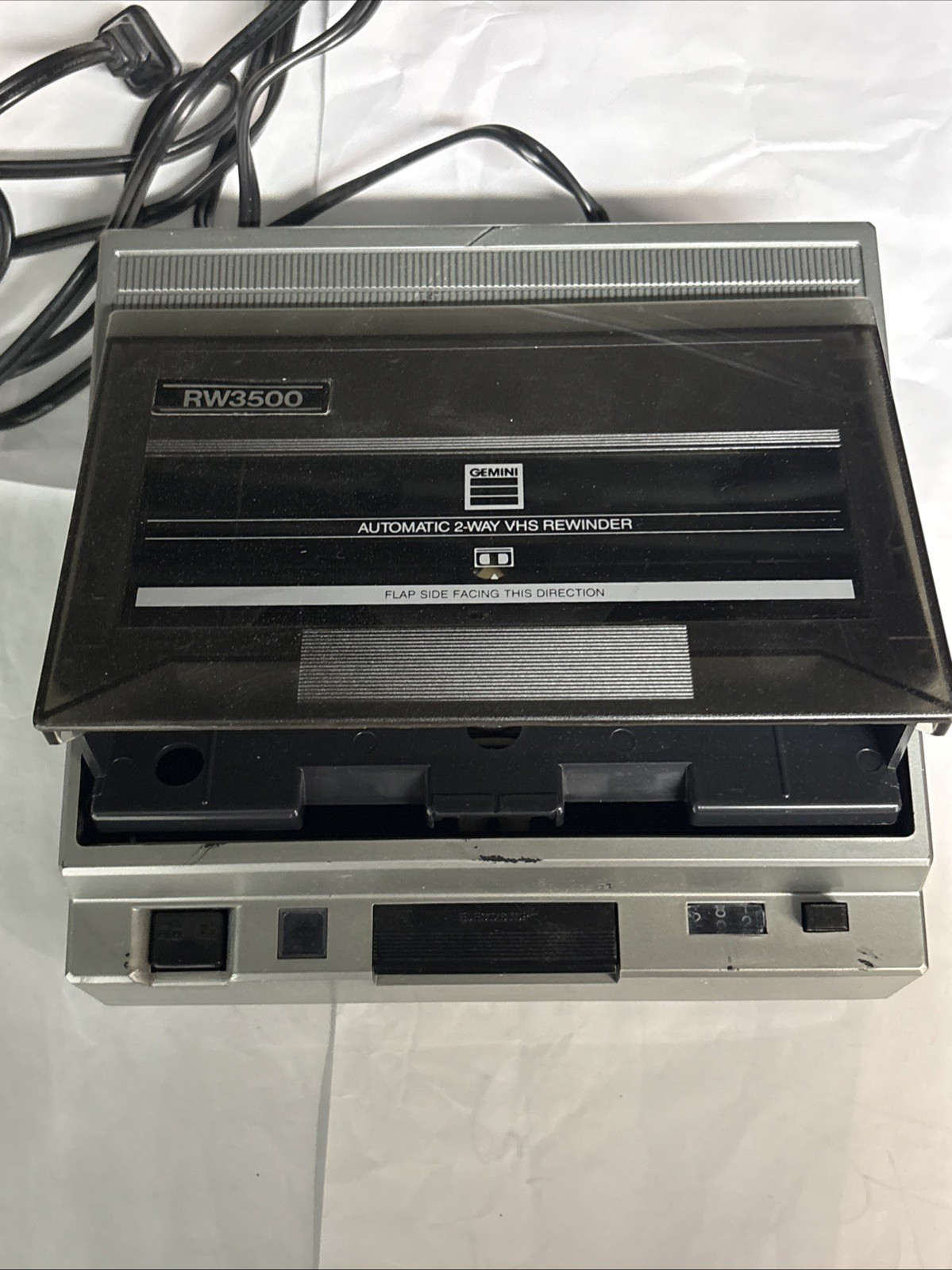 Gemini Automatic VHS RW3500 Rewinder Fast Forward & Counter New Old Stock