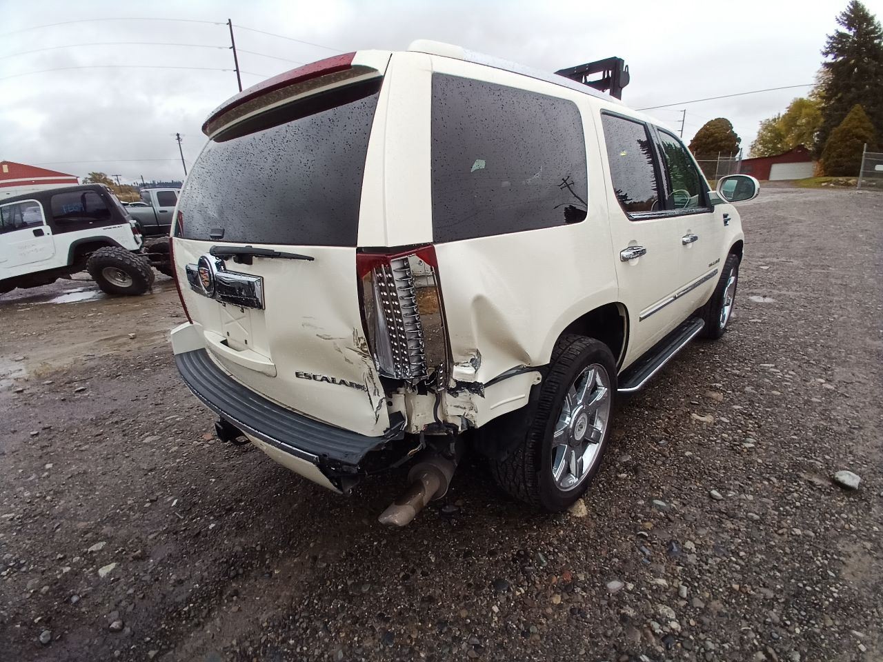 ESCALADE 2007 Battery Tray 12569654