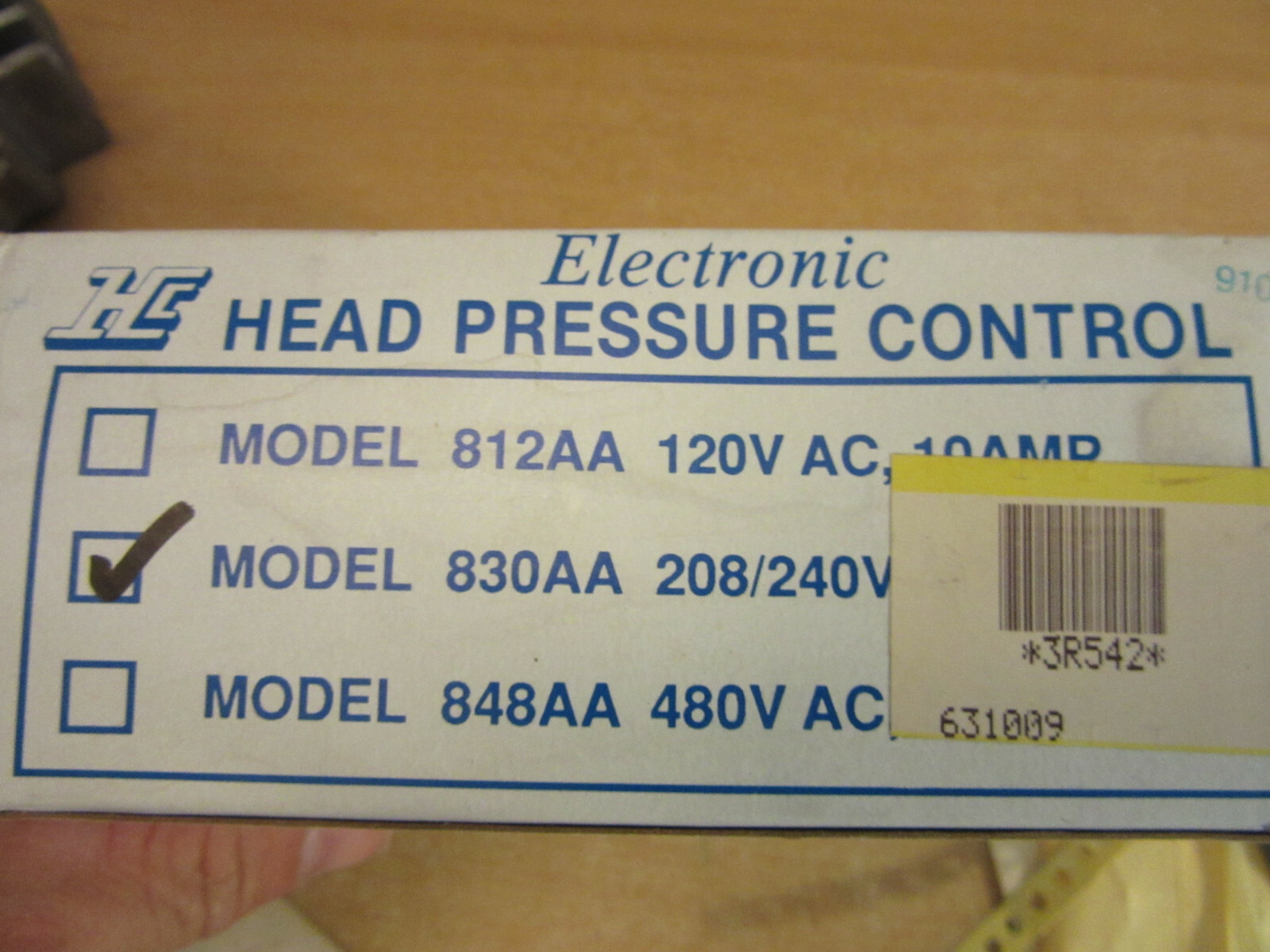 HC Hoffman Controls Electronic head pressure switch 830AA 208/240V NEW