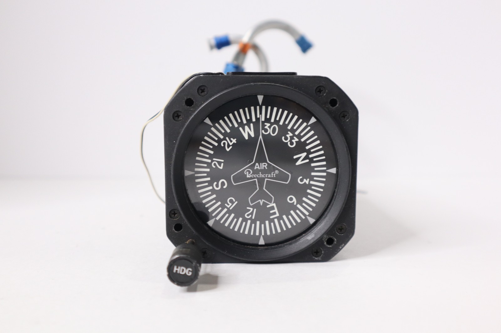 Sigma Tek 4000B-7 Directional Gyro 1U262-002-8 Beechcraft 58-380014-3