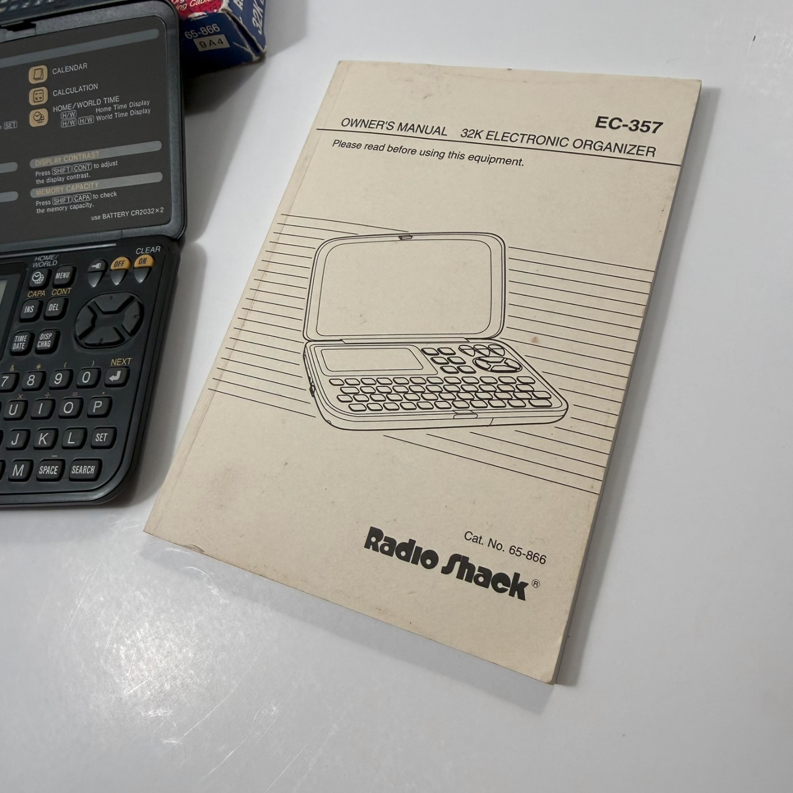 Radio Shack 32K Memory Electronic Organizer EC-357 Vintage 1994 65-866