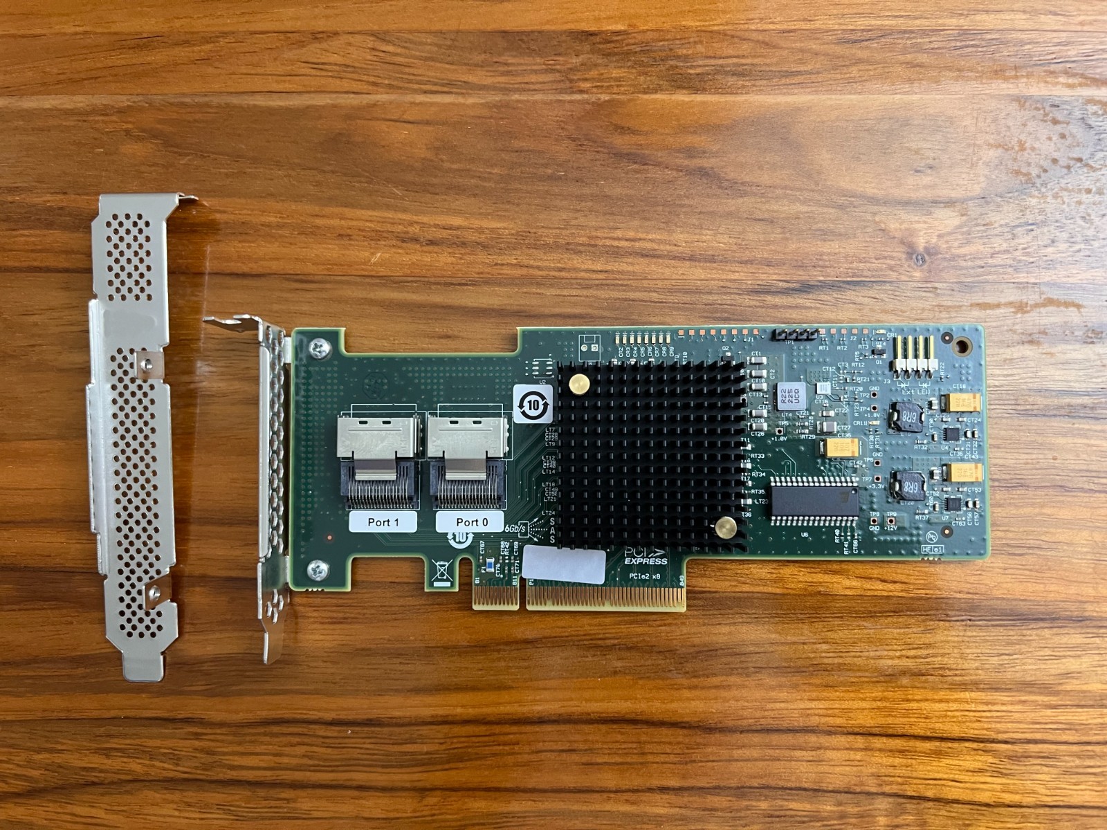 LSI 6Gbps SAS HBA LSI 9211-8i P20 IT Mode ZFS FreeNAS unRAID