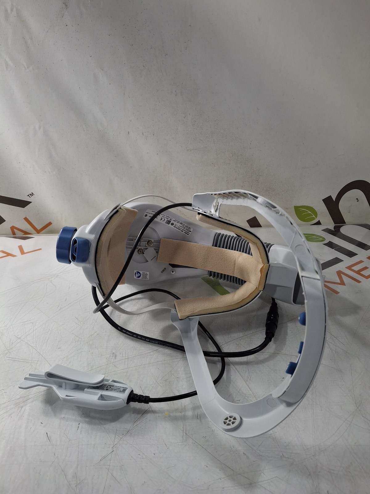 Stryker 0408-600 Flyte Helmet 0.47Kg & 0408-800-300 Power Cord