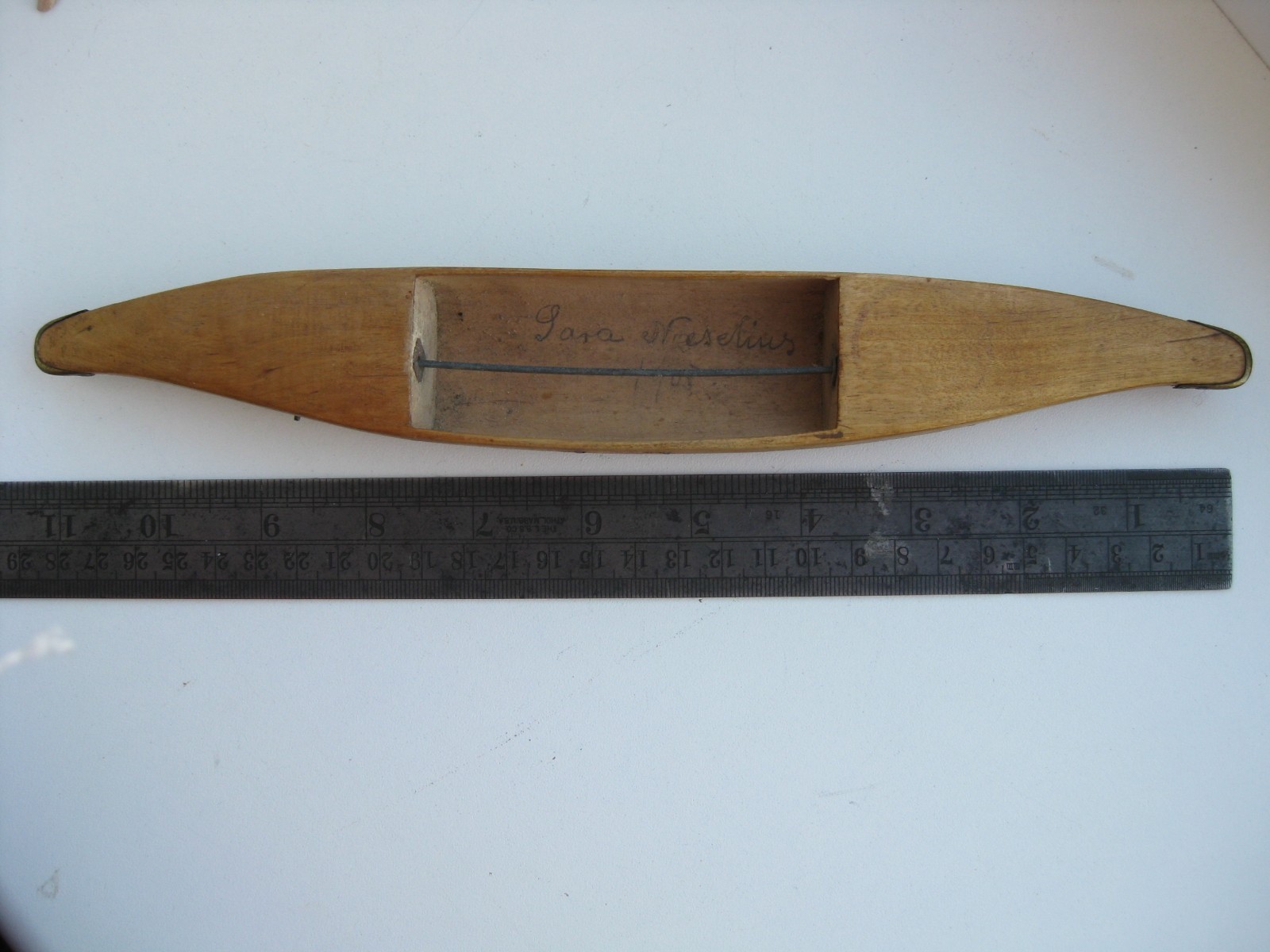 Vintage Antique Loom Boat Shuttle Solid Maple Length Weaving loom 11"