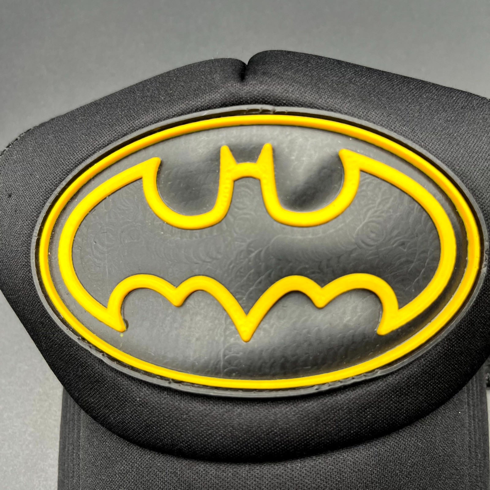 Batman Rubber Logo Boy Black Polyester Trucker Cap Mesh Back Snapback Adjustable