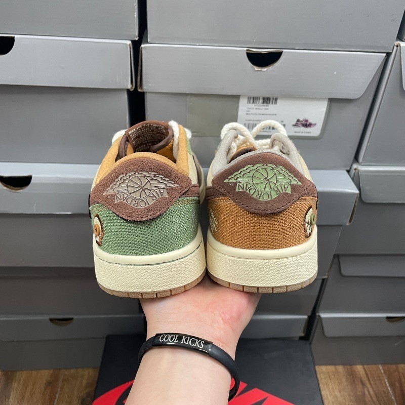 Air Jordan 1 Low OG "Voodoo" | DZ7292-20
