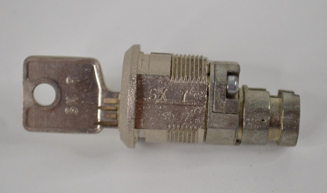 Lista SX7 Tool Cabinet Lock SX-7 w/ 1 Key Replacement Part
