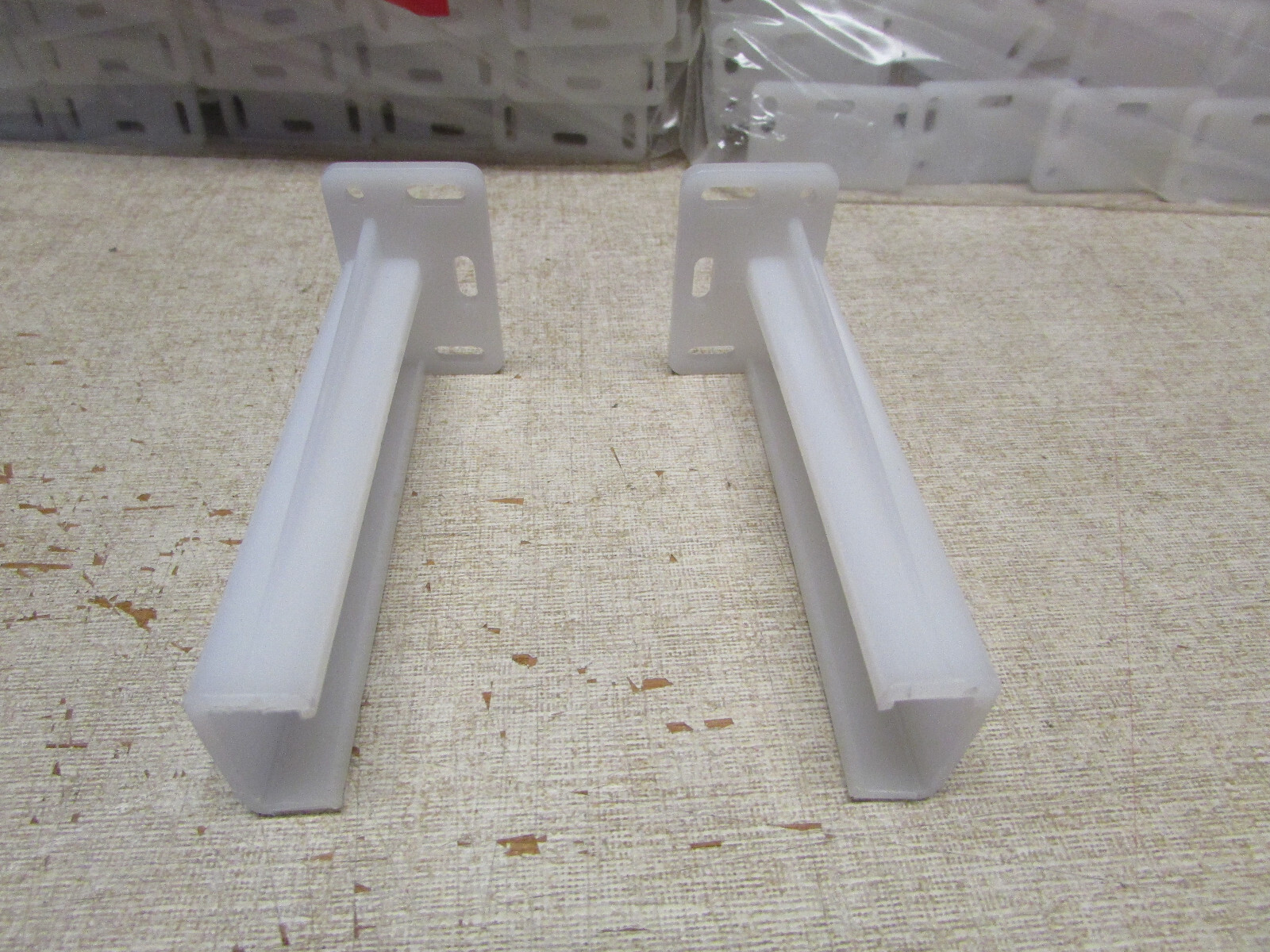 6 PAIR Left Right - R611 REAR GUIDE DRAWER Slide Socket C Shape Bracket RV