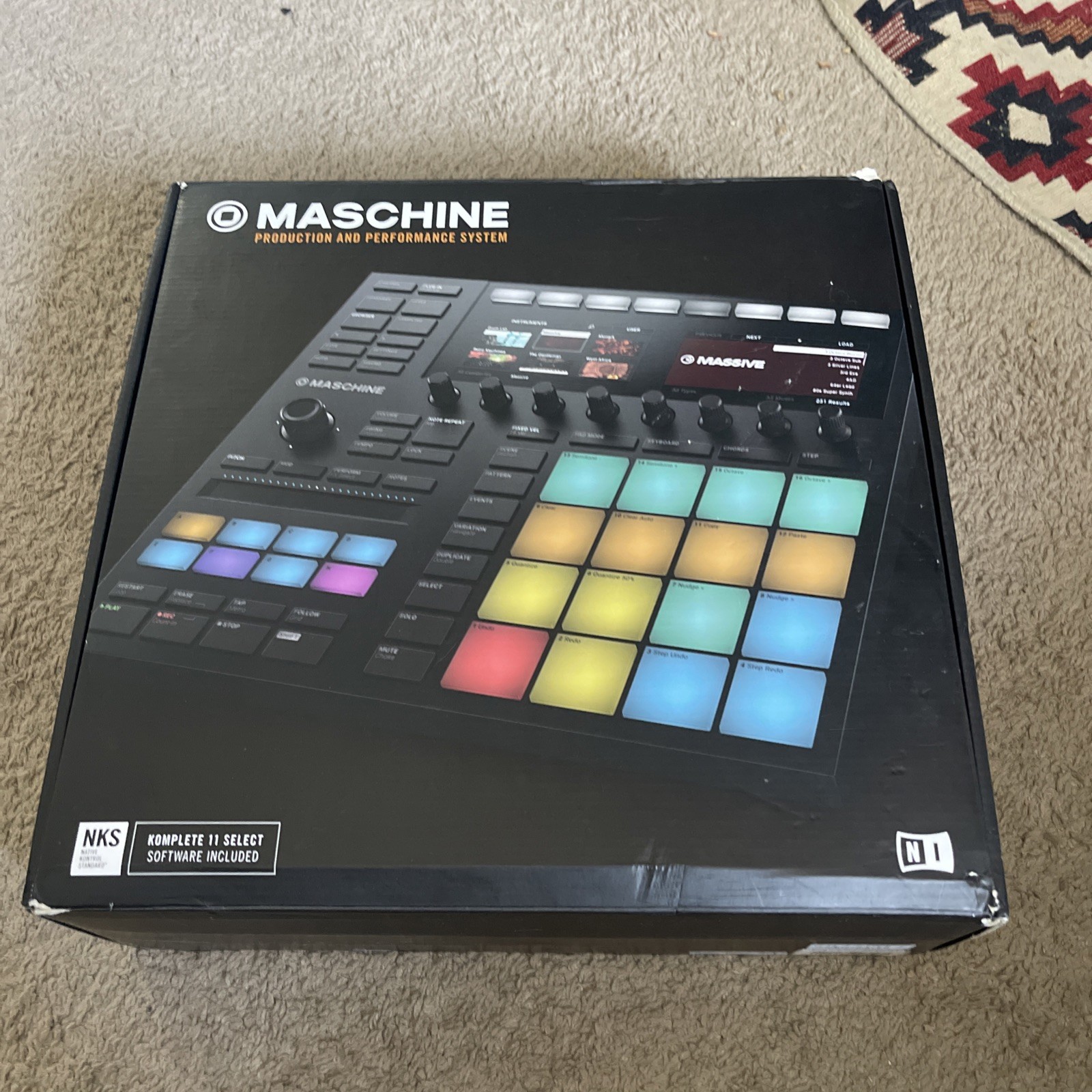 Native Instruments MASCHINE MK3 Sampler & Sequencer, 16 Pads, USB