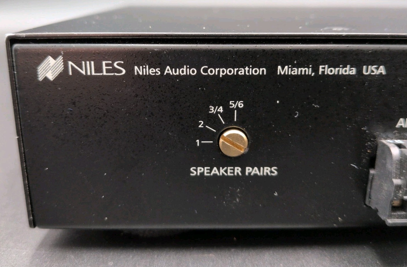 Niles SSVC-2 Speaker Selector w/ Volume Control & Multiple Speaker Pairs, Black