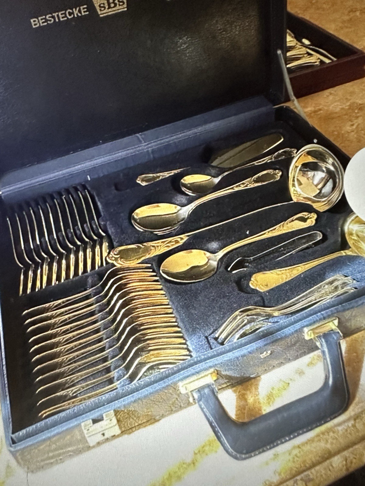 HAND FORGED GOLD PLATED SOLINGEN SERVICE SET GOT 12.