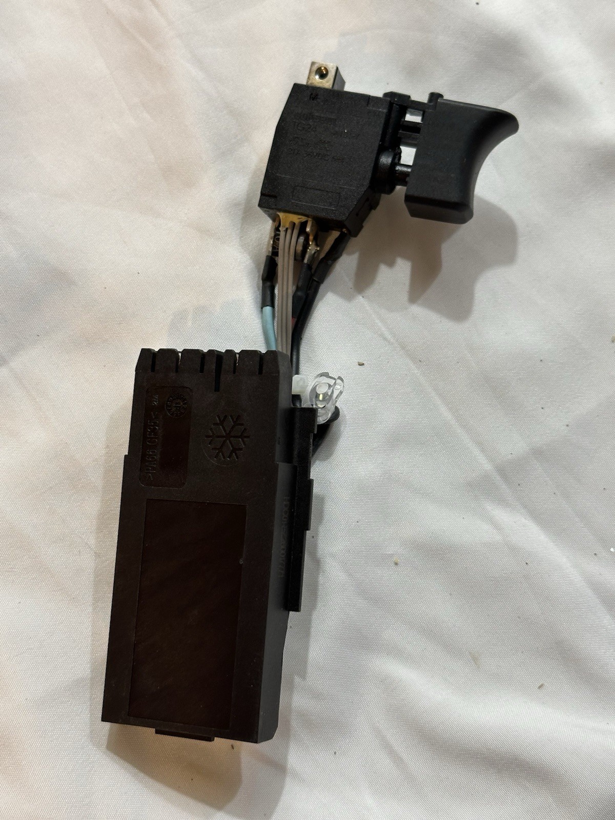Long Lasting 21.6V Power Tool Switches User Friendly for Workshop & Home Use