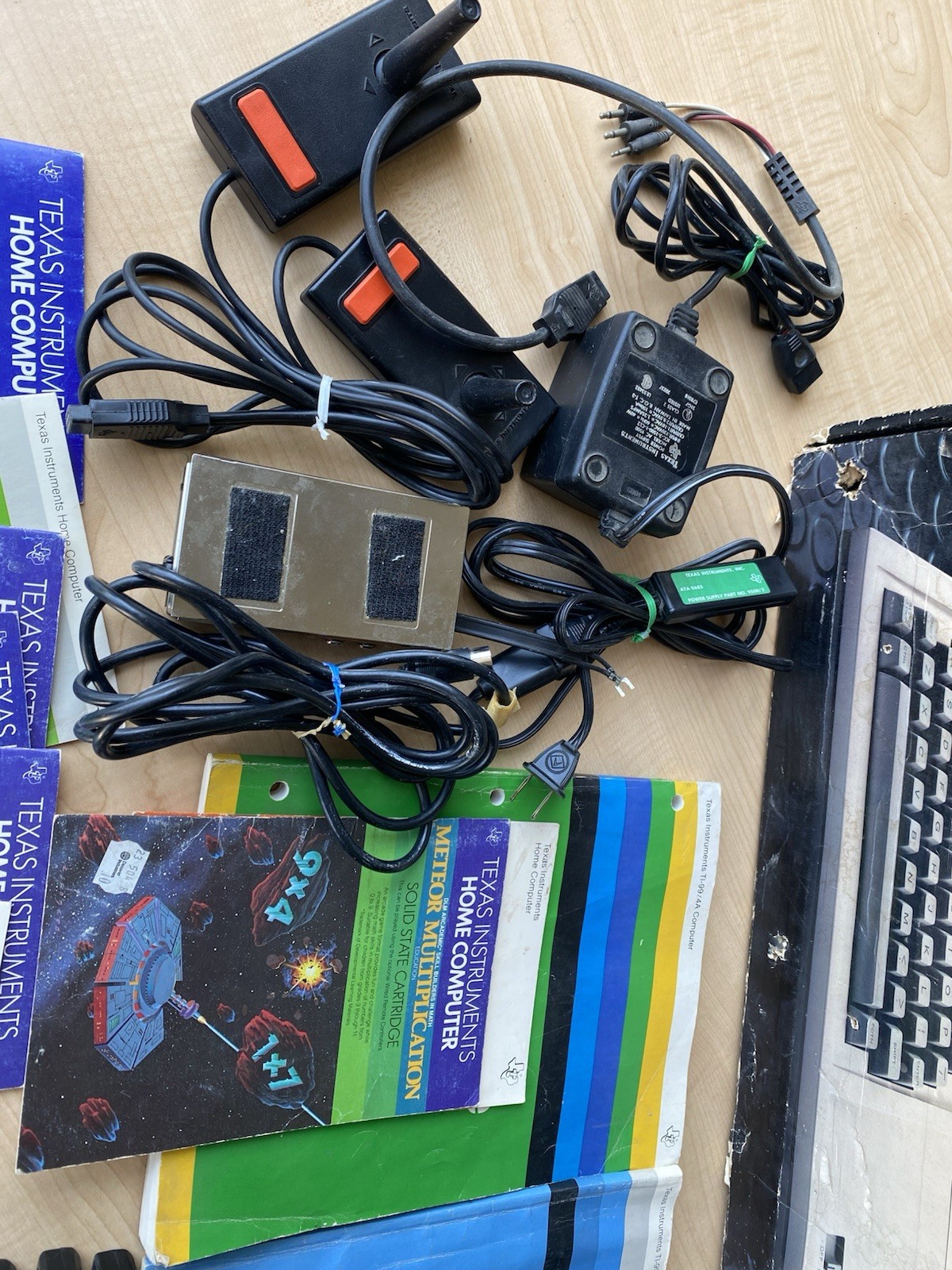 Massive Texas Instruments TI99 4A 99/4A Computer Cartridge Game Lot Untested