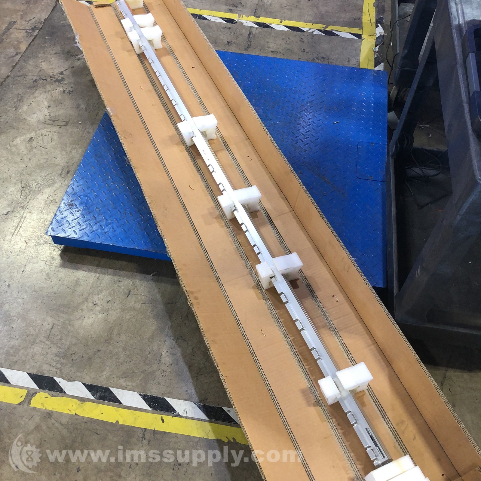 Heidenhain Corp 557 680-20 LC183/5NM Linear Encoder FNOB