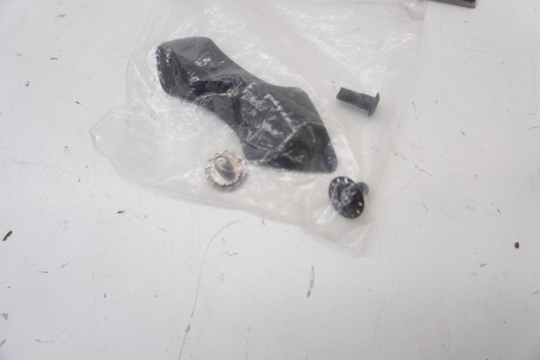 Z1R Range Helmet Visor Plug Kit Black 0133-1113 A1