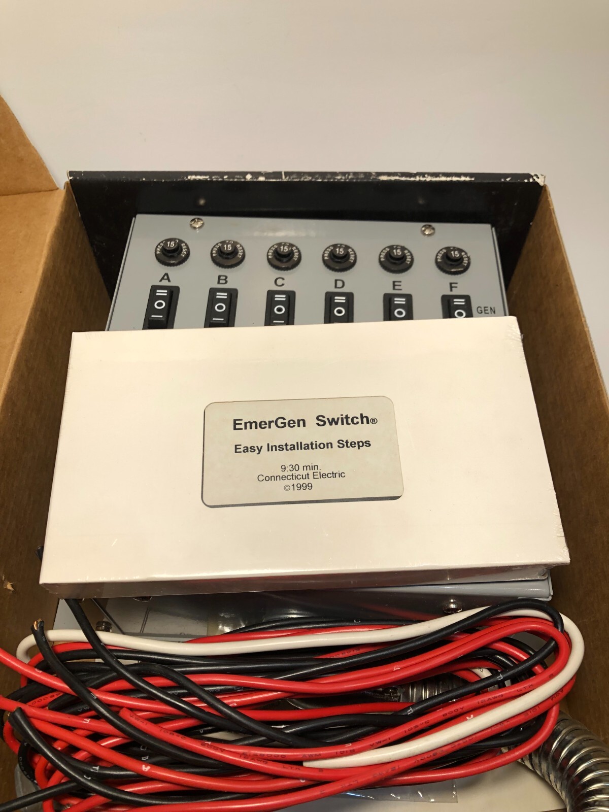 EmerGen Switch Manual Transfer Switch Model #6-7500 / Manual & VHS Open Box