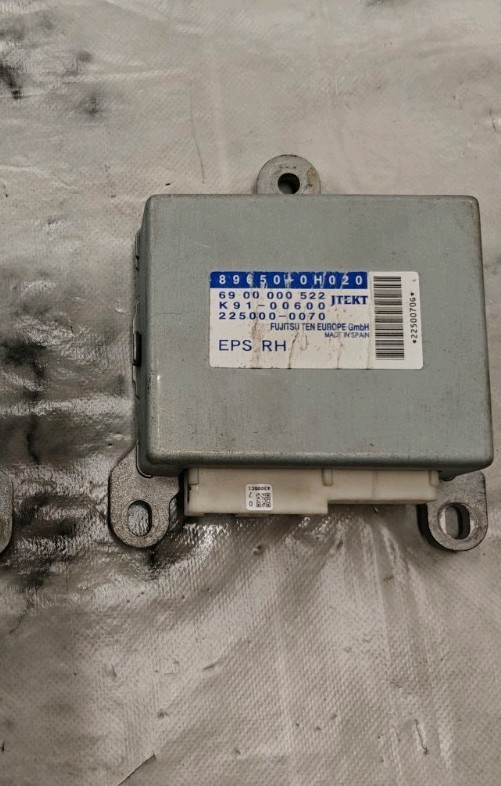GENUINE PEUGEOT 107 CITREON C1/TOYOTA AYGo POWER STEERING ecu MODULE 89650-0H020