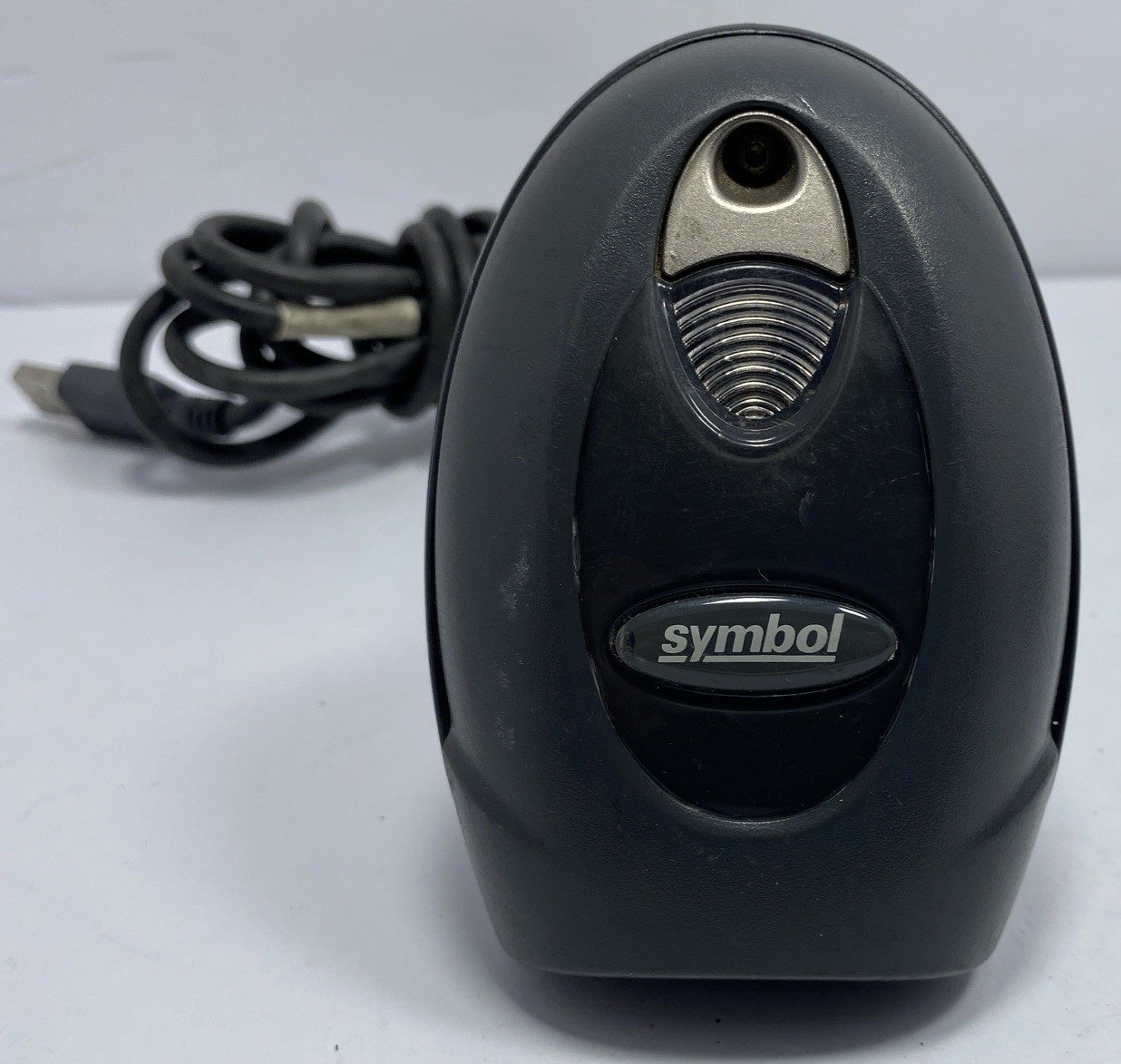 Motorola DS4208-SR00007WR Handheld Barcode Reader W/ Cable TESTED WORKING